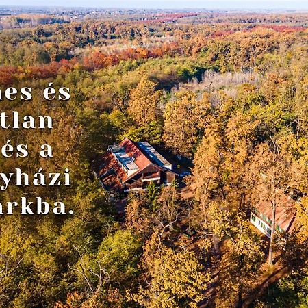 Ózoon Hotel Nyíregyháza Buitenkant foto